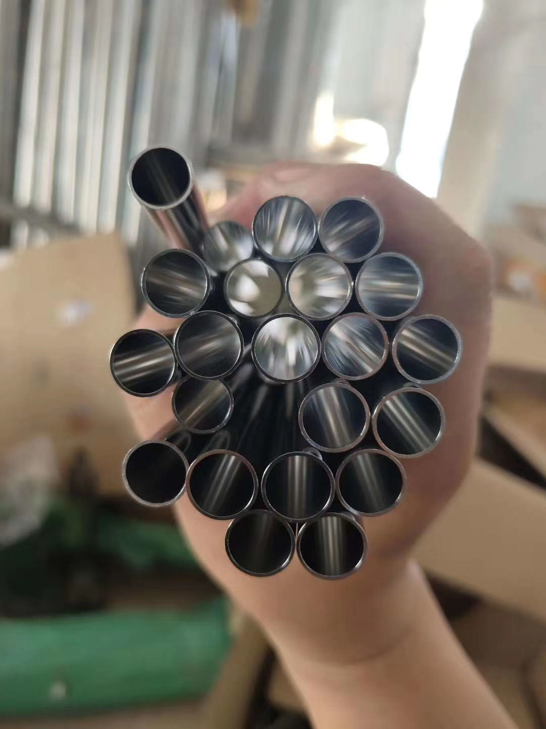 304不銹鋼管需求恢復(fù)緩慢，料今跌幅收窄，部分品種或止跌趨穩(wěn)